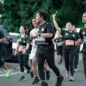 Runner Photo 3915951