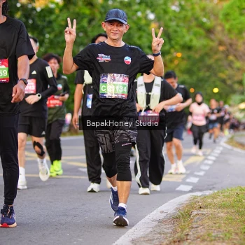 Runner Photo 3916006