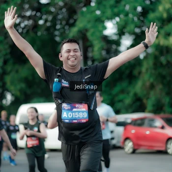 Runner Photo 3916009