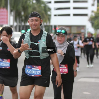 Runner Photo 3916034
