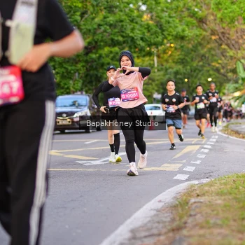 Runner Photo 3916086