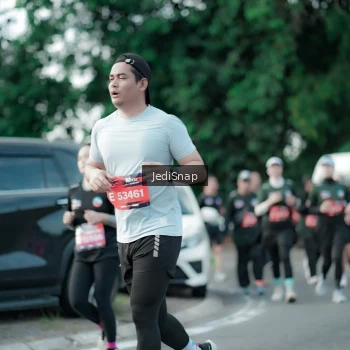 Runner Photo 3916101