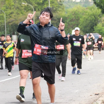Runner Photo 3916105