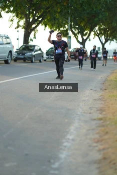 Runner Photo 3916119