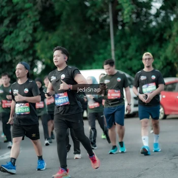 Runner Photo 3916184