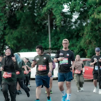 Runner Photo 3916198