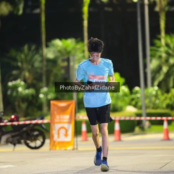 Runner Photo 3916215