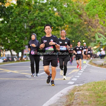 Runner Photo 3916248