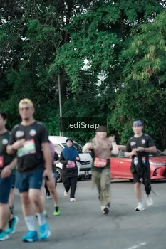 Runner Photo 3916257