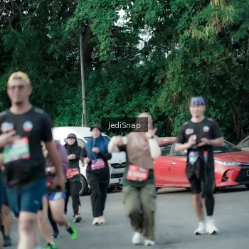 Runner Photo 3916258
