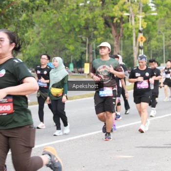 Runner Photo 3916325