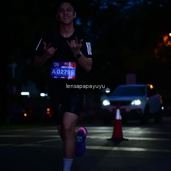 Runner Photo 3916345