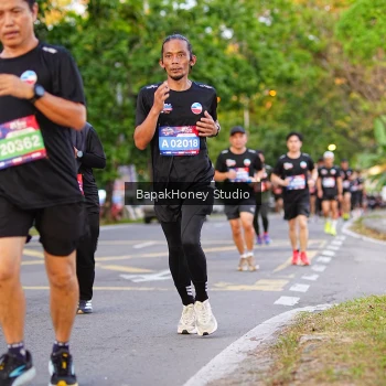 Runner Photo 3916394