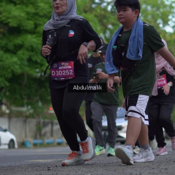 Runner Photo 3916400