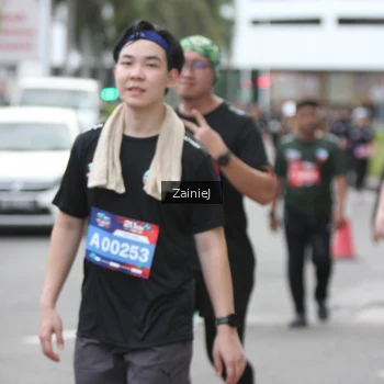 Runner Photo 3916441