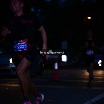 Runner Photo 3916443