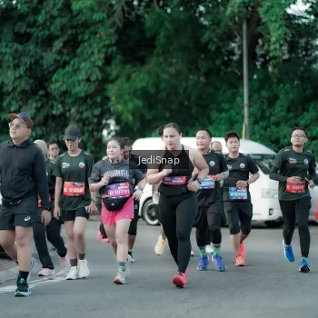 Runner Photo 3916469