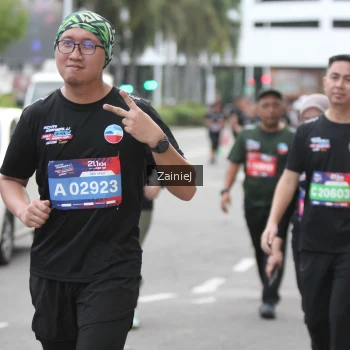 Runner Photo 3916474