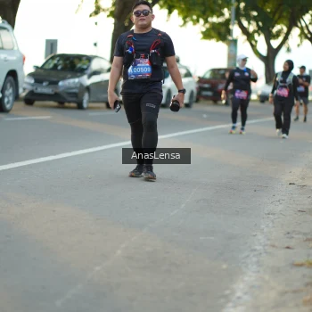 Runner Photo 3916477