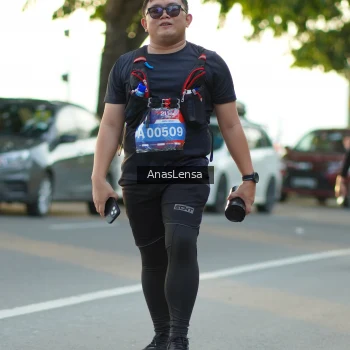 Runner Photo 3916517