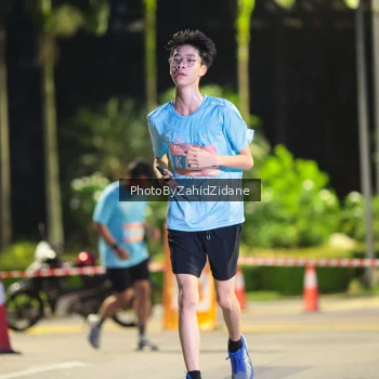 Runner Photo 3916582