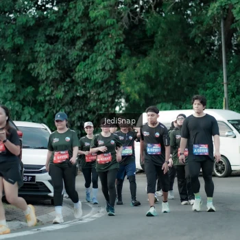 Runner Photo 3916588