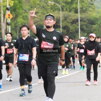 Runner Photo 3916594