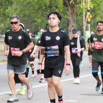 Runner Photo 3916603