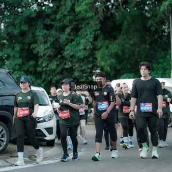 Runner Photo 3916619