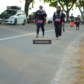 Runner Photo 3916623