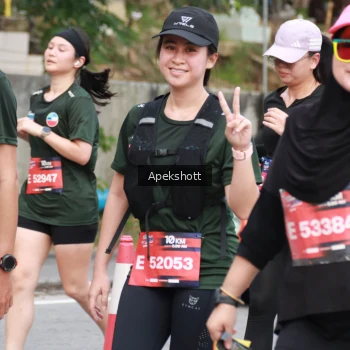 Runner Photo 3916634