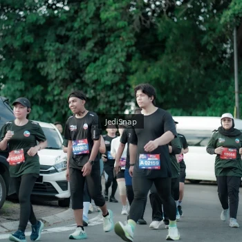 Runner Photo 3916663