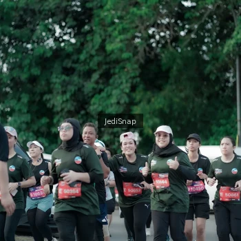 Runner Photo 3916710