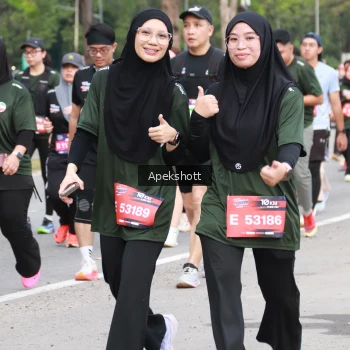 Runner Photo 3916736