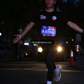 Runner Photo 3916744