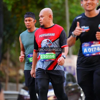 Runner Photo 3916767