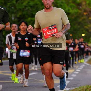 Runner Photo 3916774