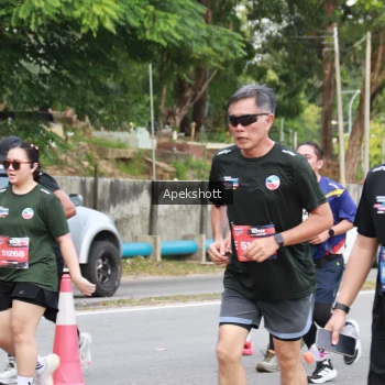 Runner Photo 3916803