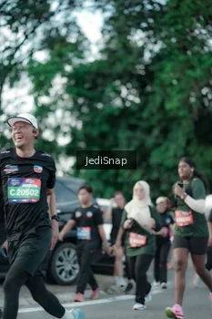 Runner Photo 3916832