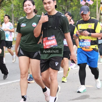 Runner Photo 3916842