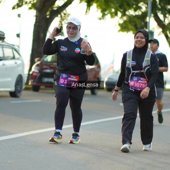 Runner Photo 3916855