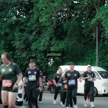 Runner Photo 3916857
