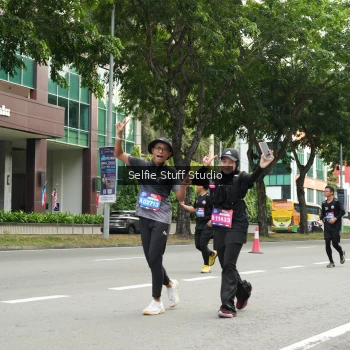 Runner Photo 3916859