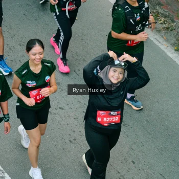 Runner Photo 3916885