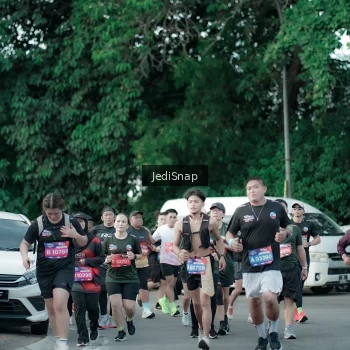 Runner Photo 3916968
