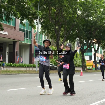 Runner Photo 3916970