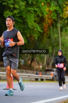 Runner Photo 3916981