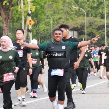 Runner Photo 3917019