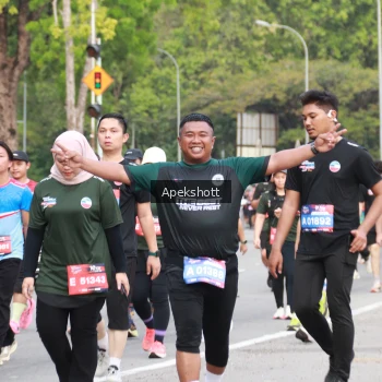 Runner Photo 3917023