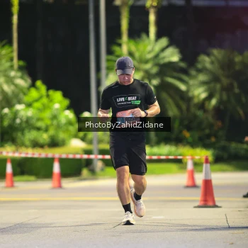 Runner Photo 3917024